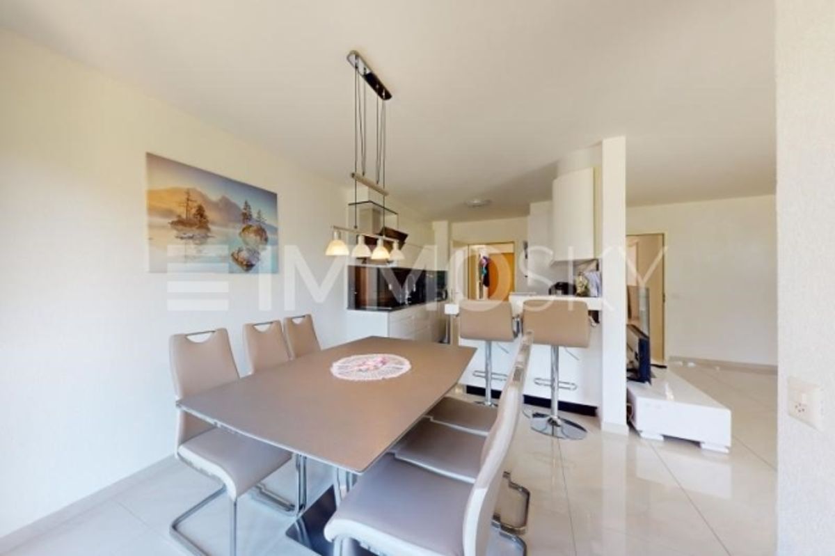 Seltene renovierte Wohnung, am Eingang von Fribourg! - 2