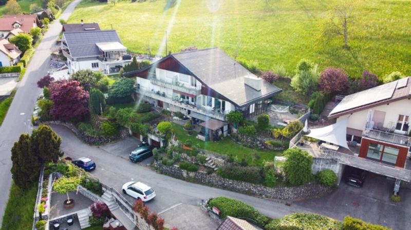 Ein- oder Zweifamilienhaus mit traumhafter Aussicht - 2