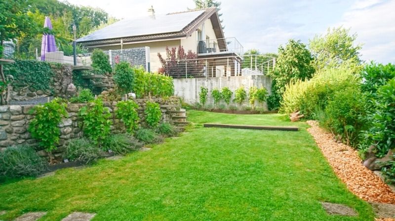 Ein- oder Zweifamilienhaus mit traumhafter Aussicht - 11