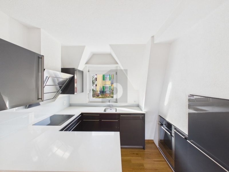 DACHTERRASSE UND BALKON AN ZENTRALER LAGE - 5