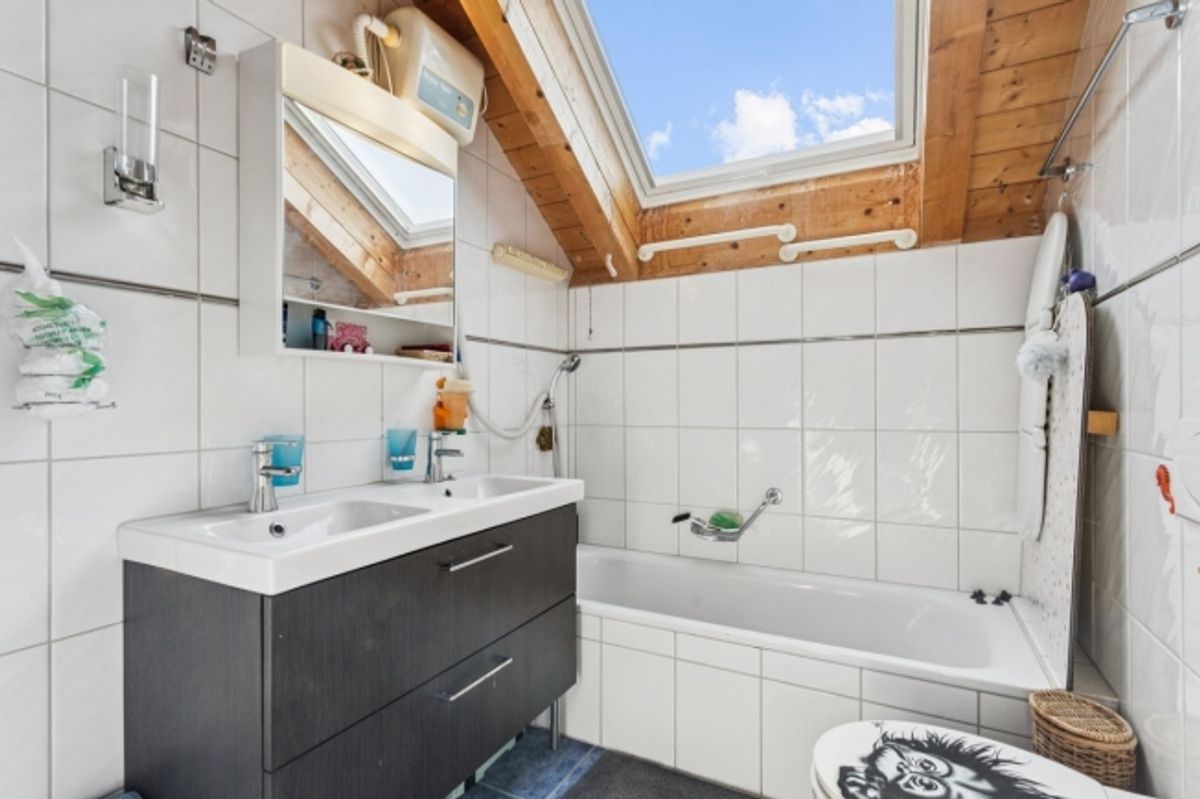 Maison individuelle avec 4 chambres à 300 mètres du lac de Neuchâtel - 7