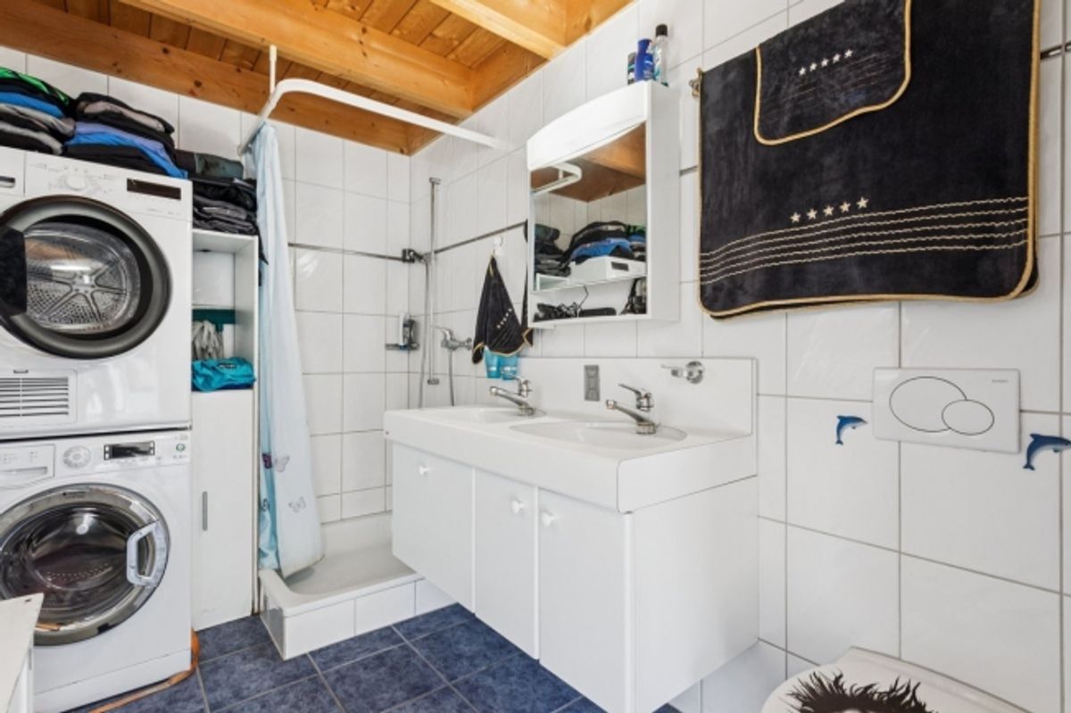 Maison individuelle avec 4 chambres à 300 mètres du lac de Neuchâtel - 8