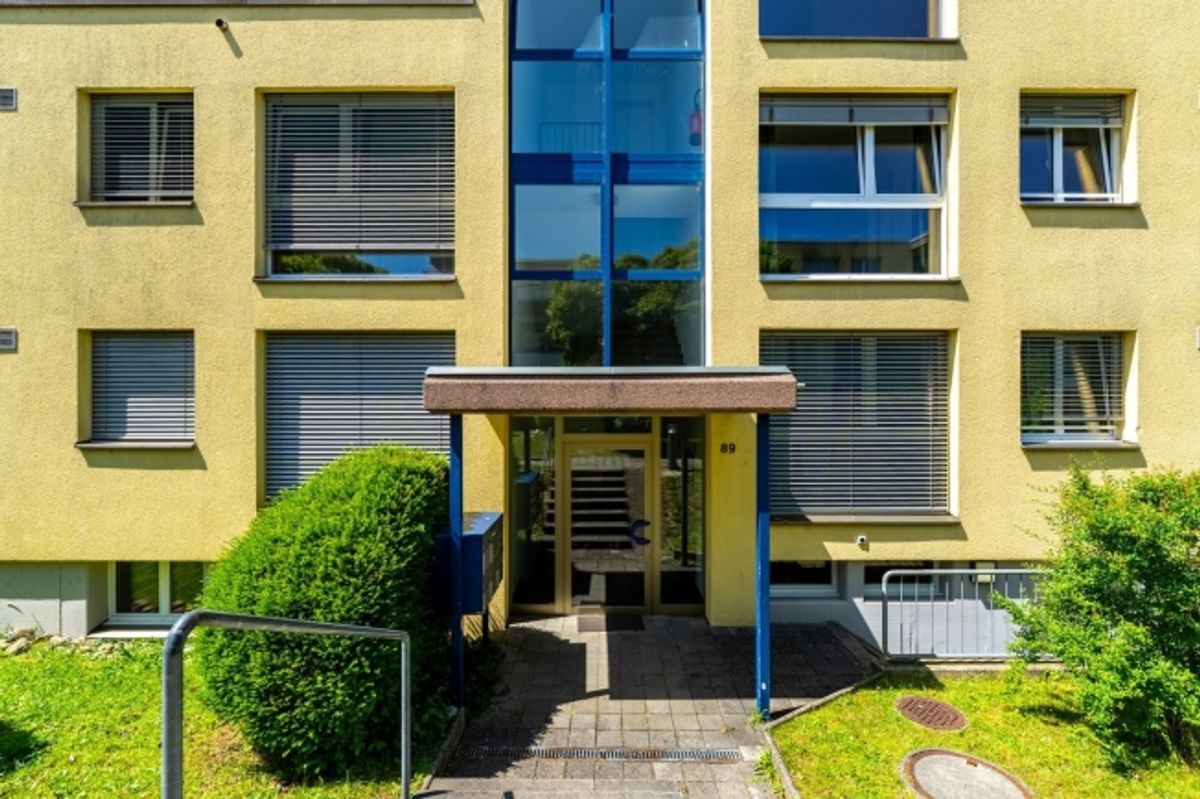 Ruhige 4.5-Zimmerwohnung im Grünen - 0