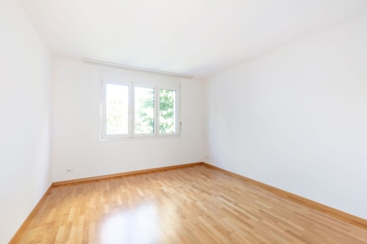 Grosszügige und moderne 2.5 Zimmer-Wohnung im 1. OG - 4