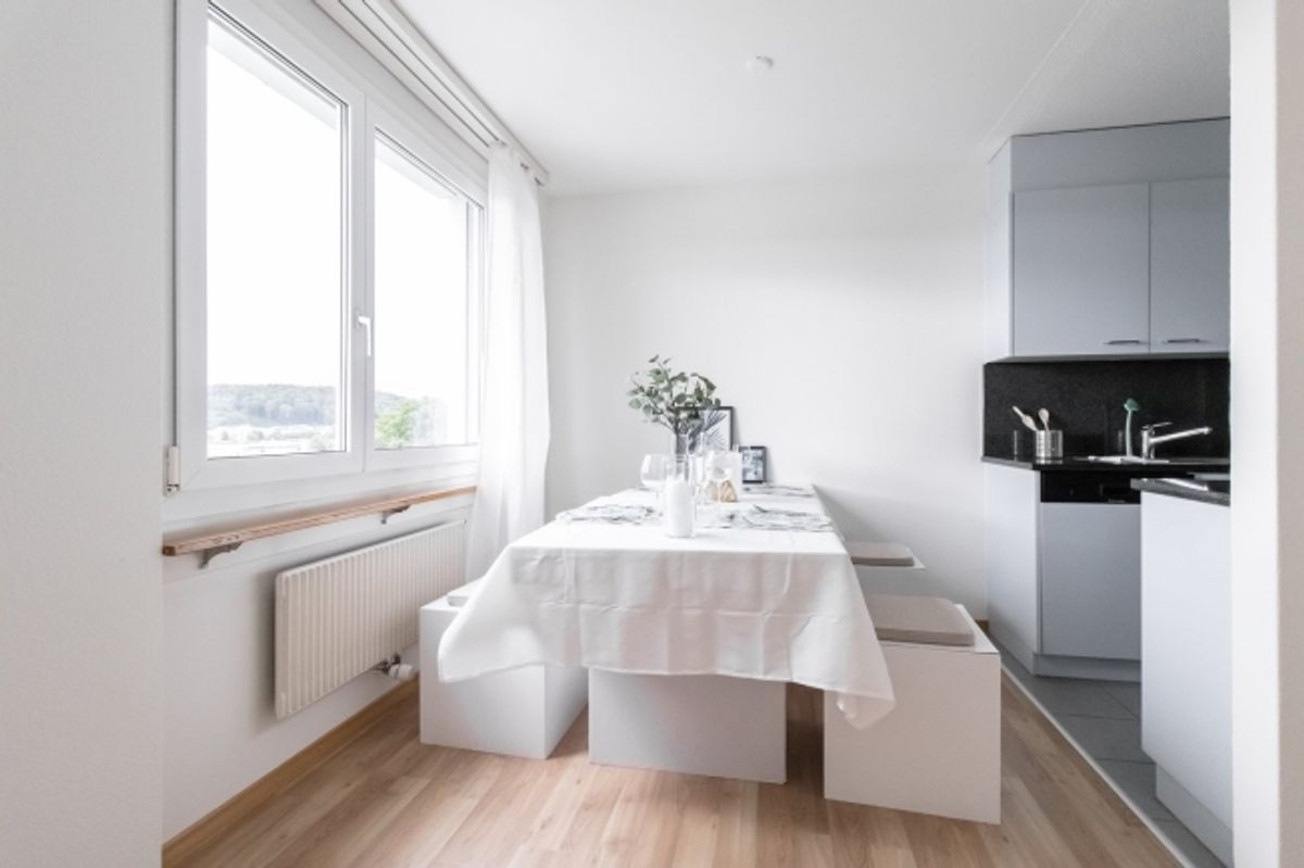Schöne moderne 3.5 Zimmerwohnung mit Balkon und grüne Umgebung - 2