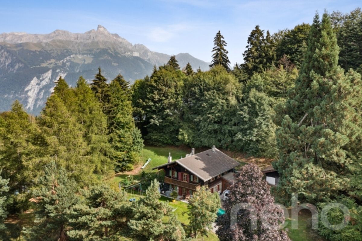 Les Giettes Charakterchalet auf einem außergewöhnlichen Grundstück - 2