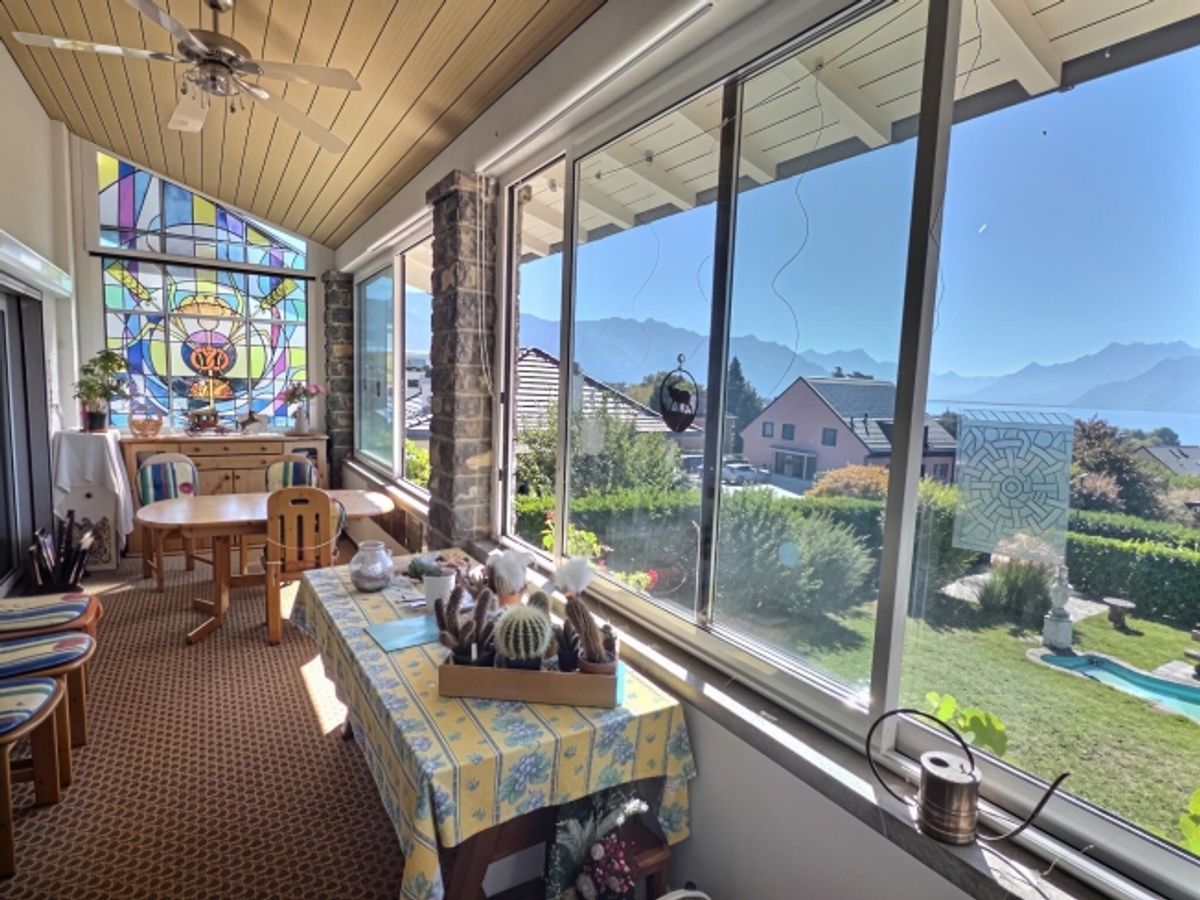 Bewohntes Lebens-Rentenhaus ohne Miete mit Seeblick - 1
