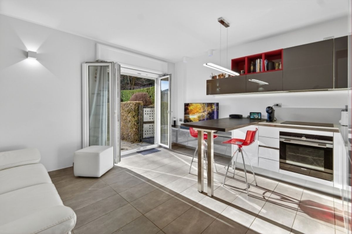 Moderne Wohnung mit Garten - 1