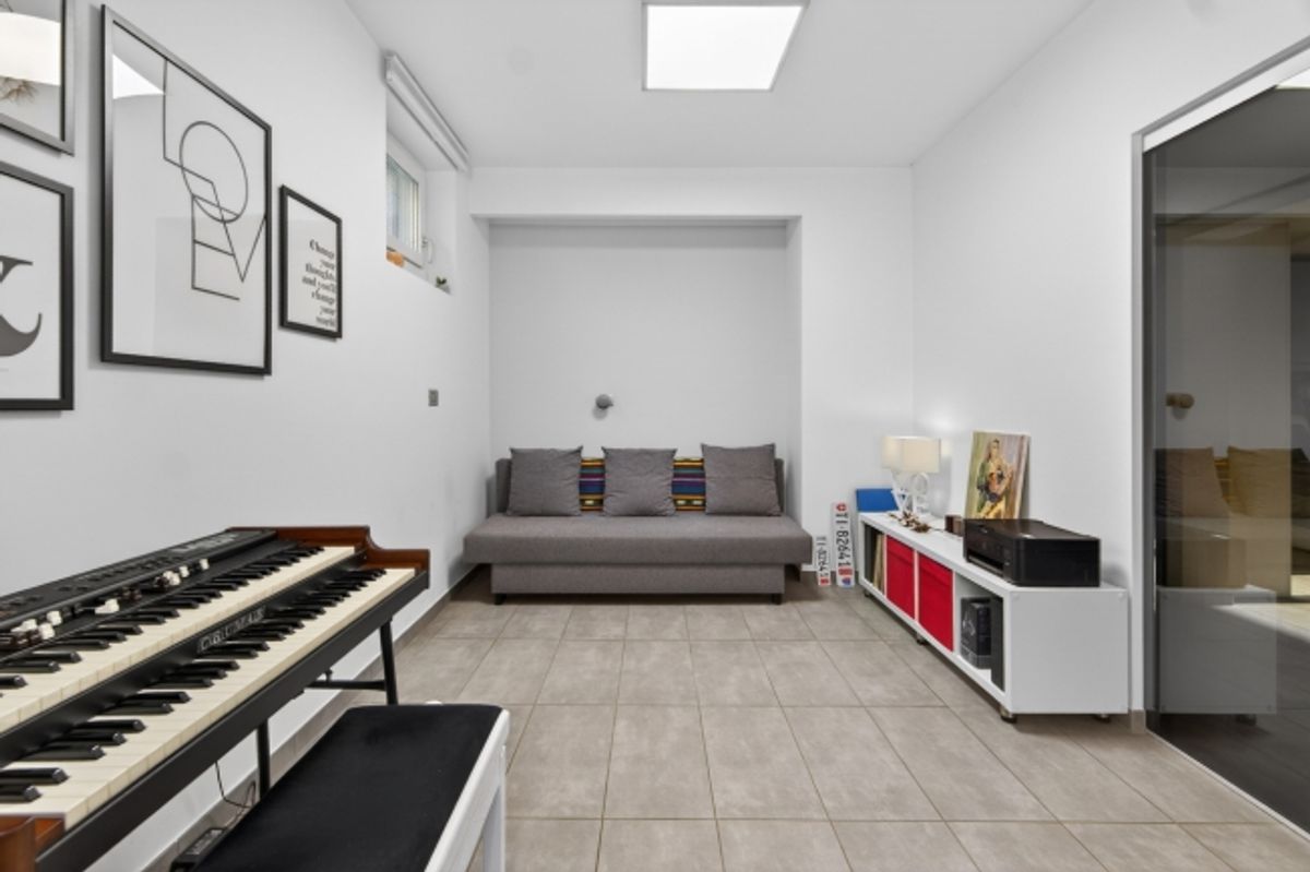 Moderne Wohnung mit Garten - 8