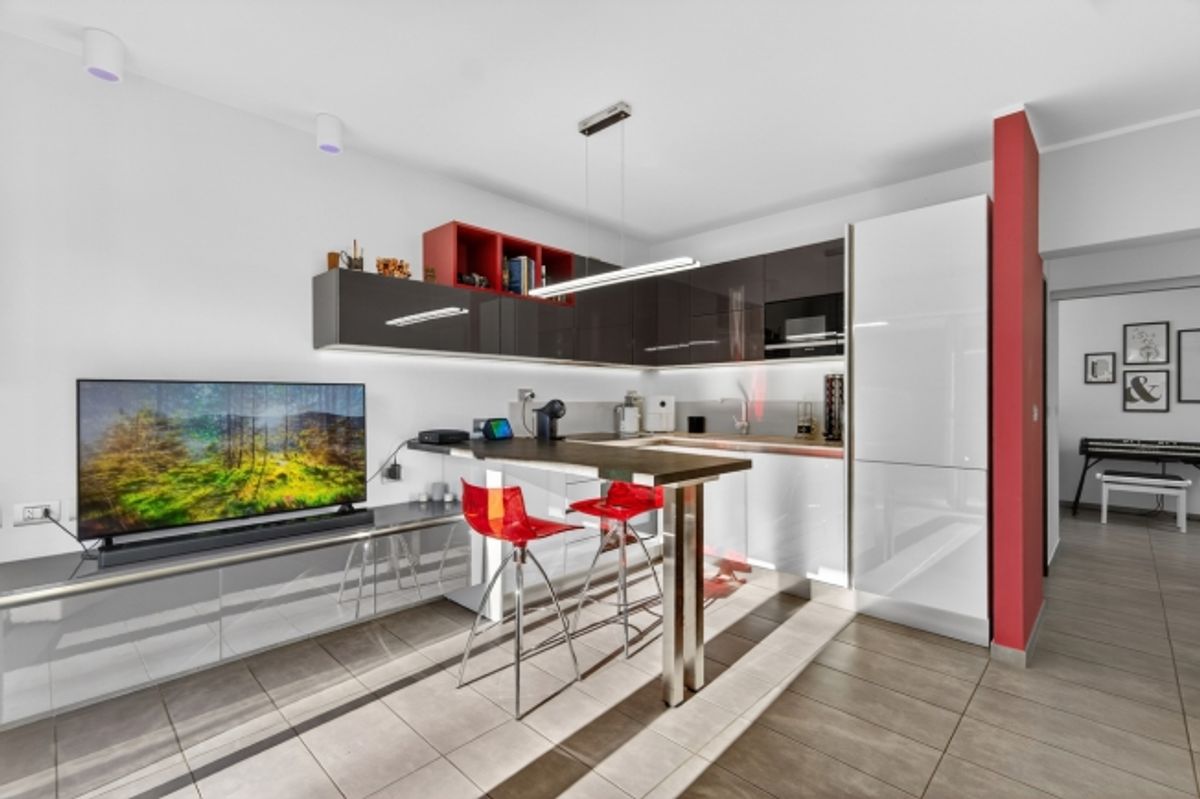 Moderne Wohnung mit Garten - 0