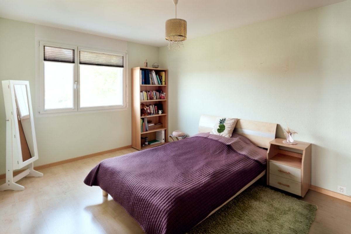 4,5-Zimmer-Wohnung in der Nähe zahlreicher Annehmlichkeiten - 2
