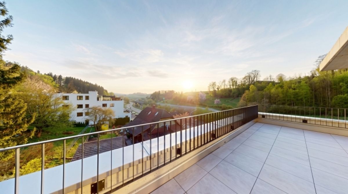 ATTIKAWOHNUNG MIT RIESIGER TERRASSE IN THÖRISHAUS - 2