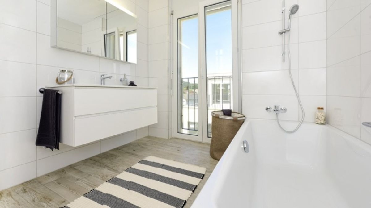 EINZIGARTIGE MAISONETTE-WOHNUNG IN SAFENWIL - 5