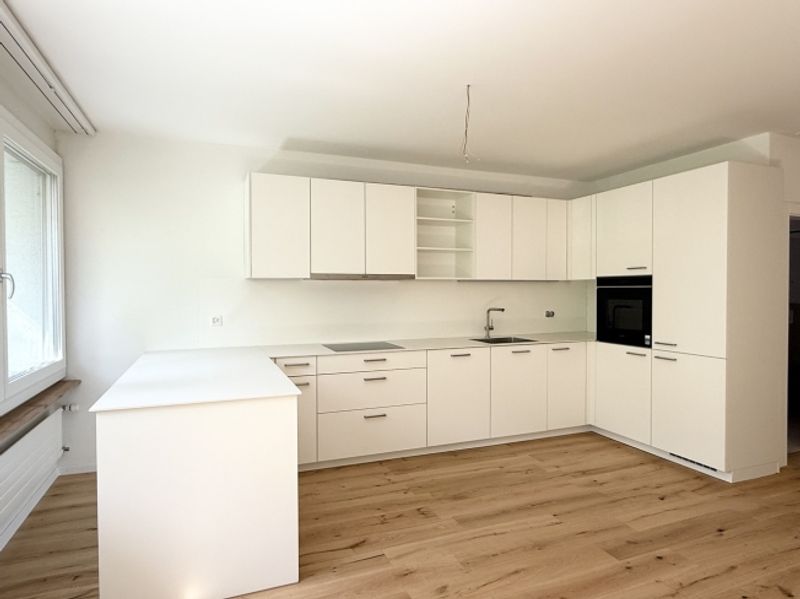 Frisch renoviert - neuwertige 4.5-Zimmer Erdgeschosswohnung in Horgen! - 3