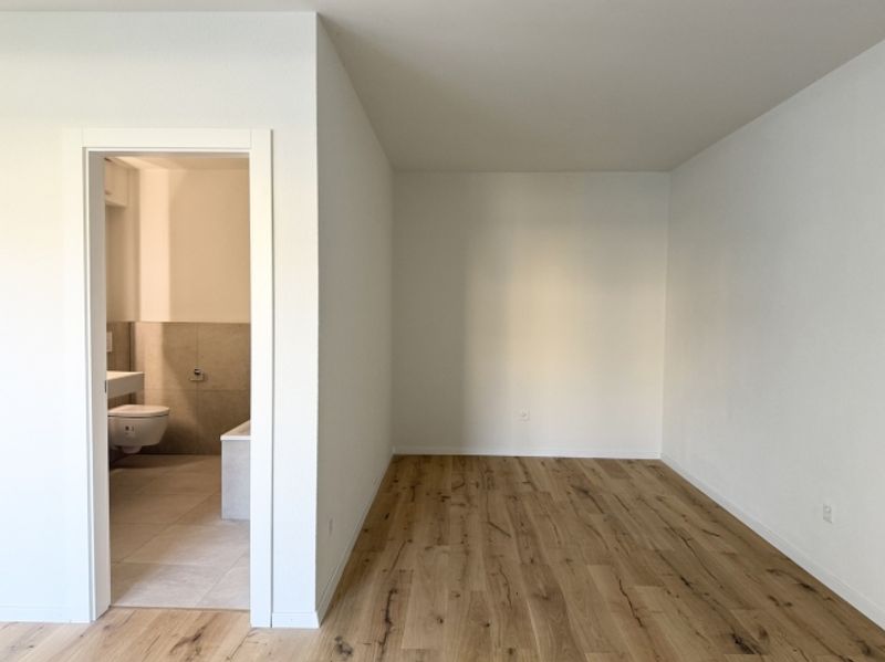 Frisch renoviert - neuwertige 4.5-Zimmer Erdgeschosswohnung in Horgen! - 9