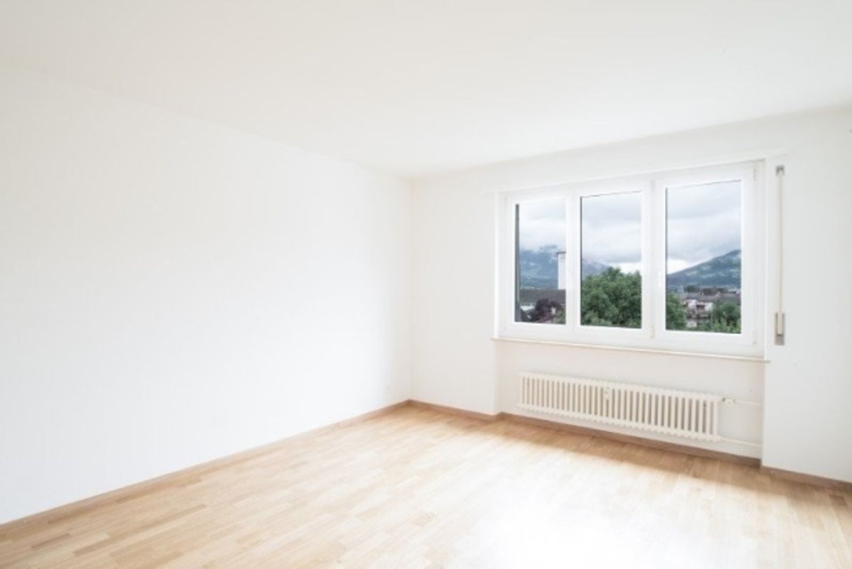 Wohnen im Grünen mit Blick auf die Mythen - 2