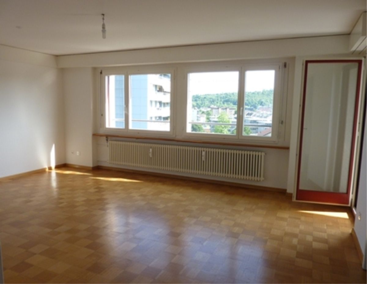 Heimelige Familienwohnung an zentraler Lage - 1