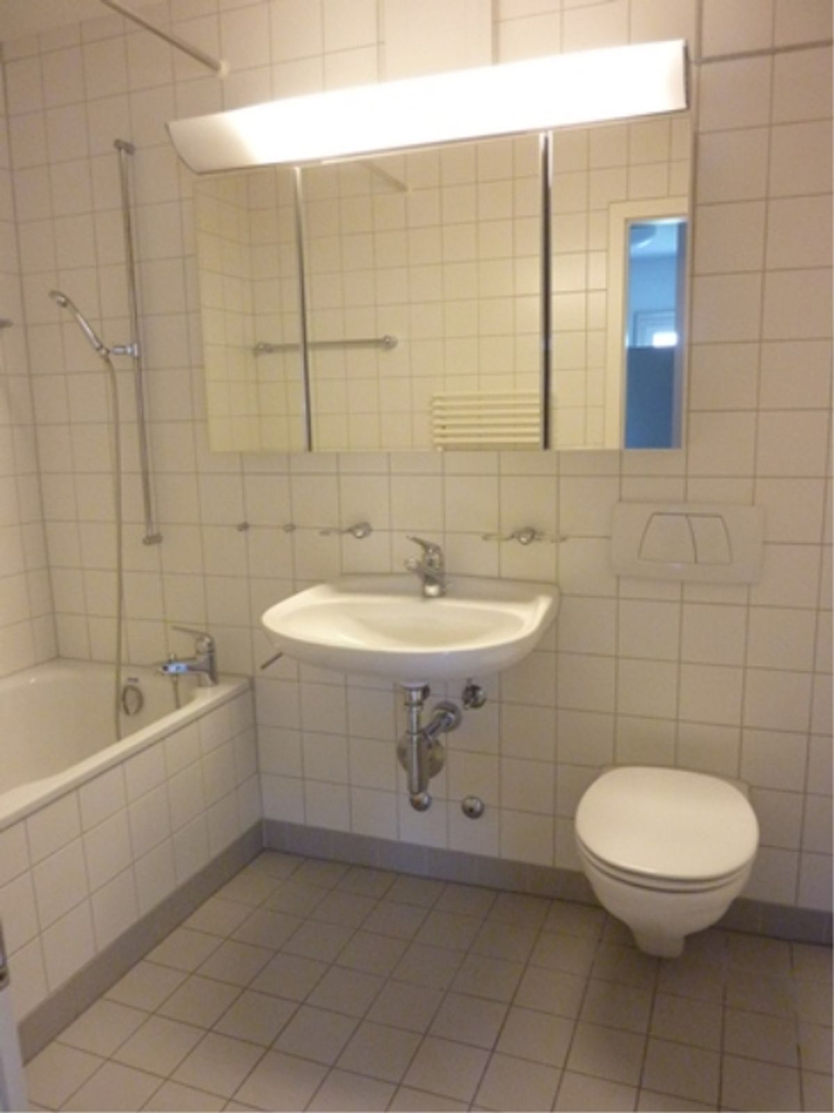 Heimelige Familienwohnung an zentraler Lage - 3