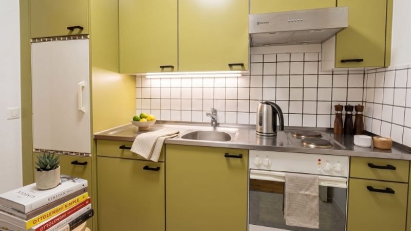 Charmante 1-Zimmer-Wohnung an attraktiver Lage am Rhein - 3