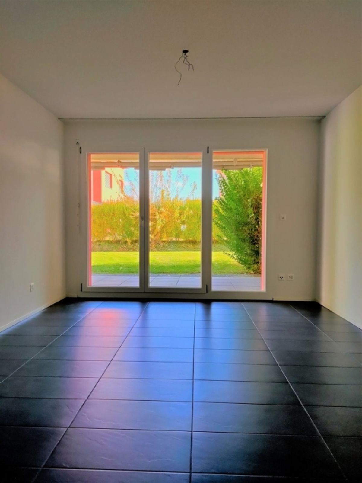 Helle & moderne 2.5-Zimmer-Wohnung mit Komfort - 2