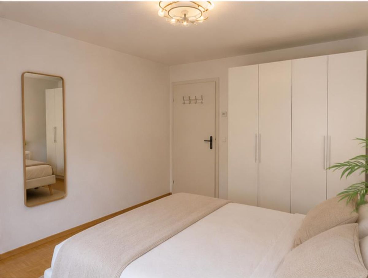 Möbl. WG-Zimmer - 1