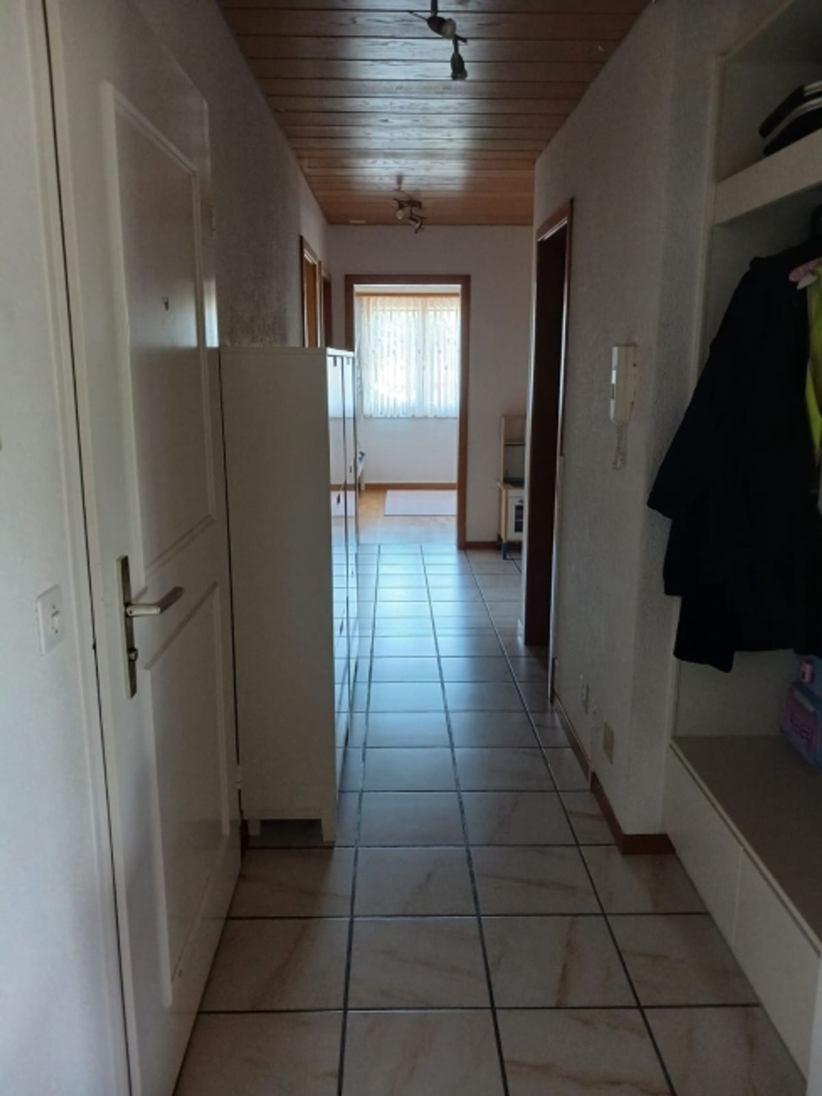 Helle und grosszügige 5.5 Zimmerwohnung - 6