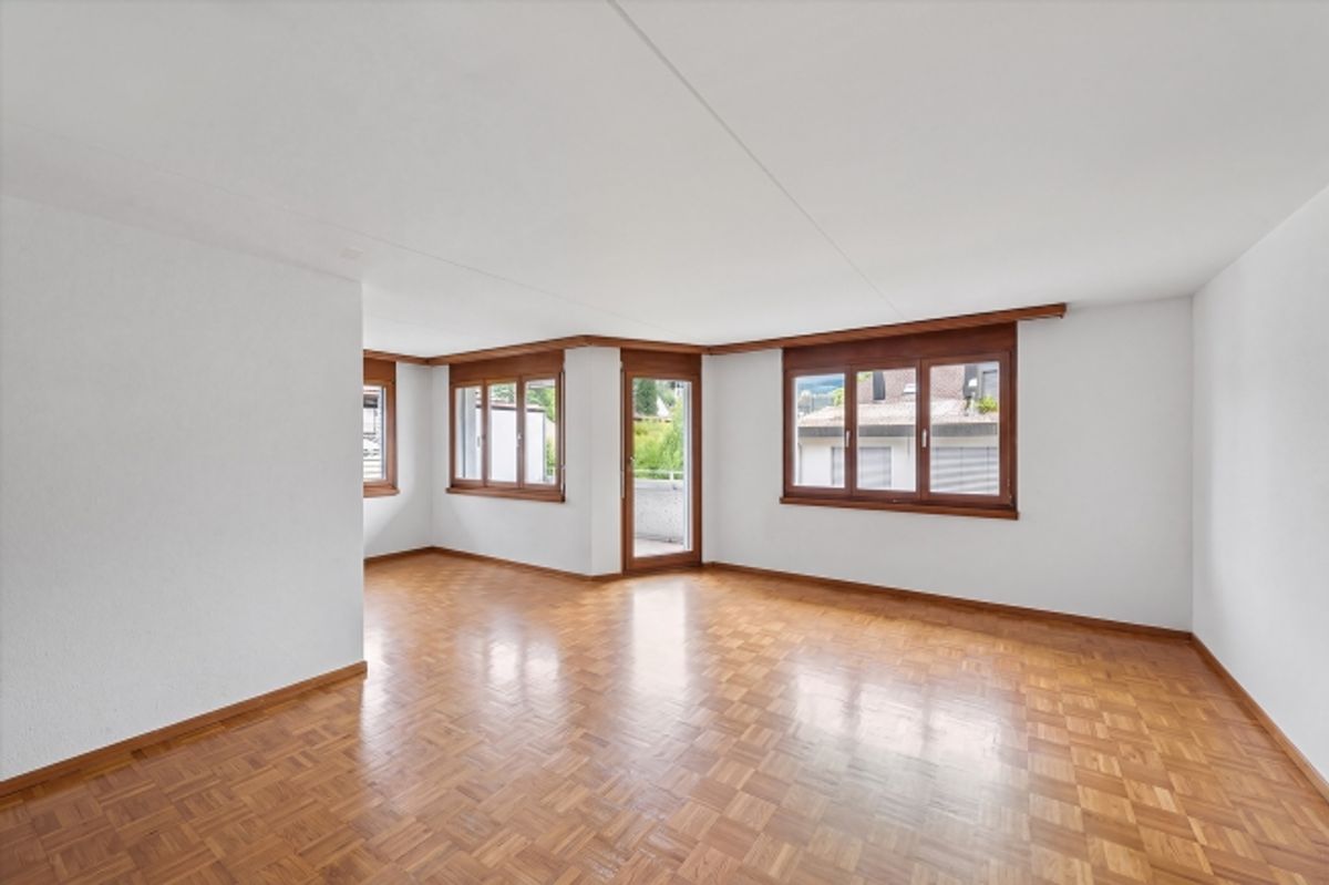 Schöne 3.5 Zimmer-Wohnung zu vermieten - 1