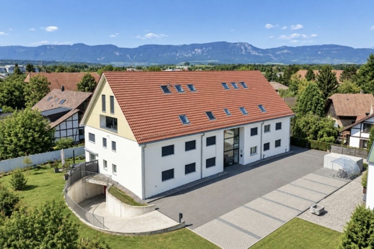 GROSSZÜGIG, HELL UND MODERN - AN FAMILIENFREUNDLICHER LAGE - 0