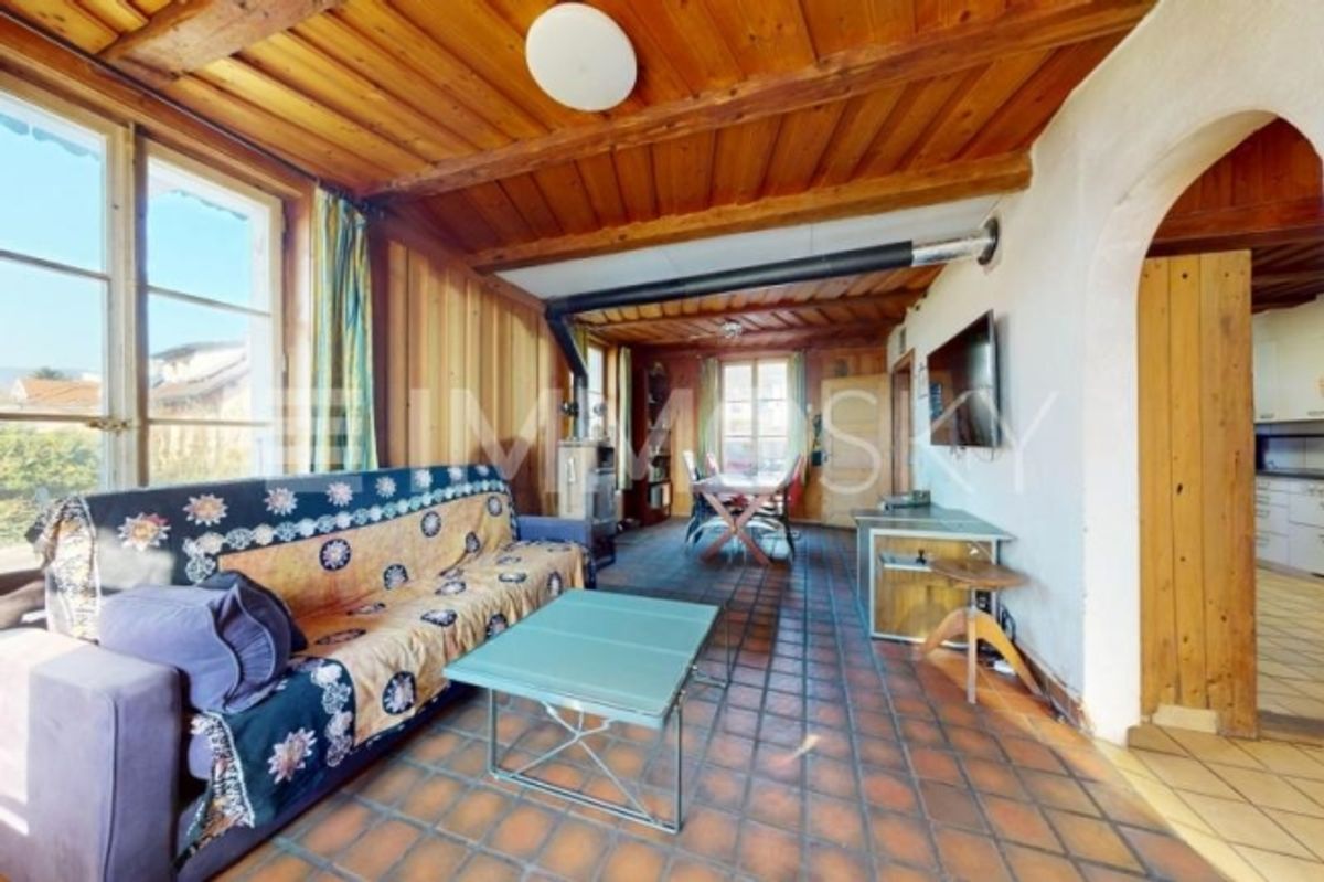 RESERVIERT – Bauernhaus zur Renovierung mit außergewöhnlichen Mengen - 1