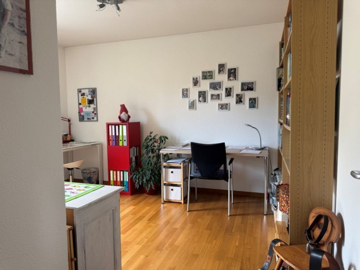 Tolle 4.5-Zimmerwohng im 2. OG rechts - 5
