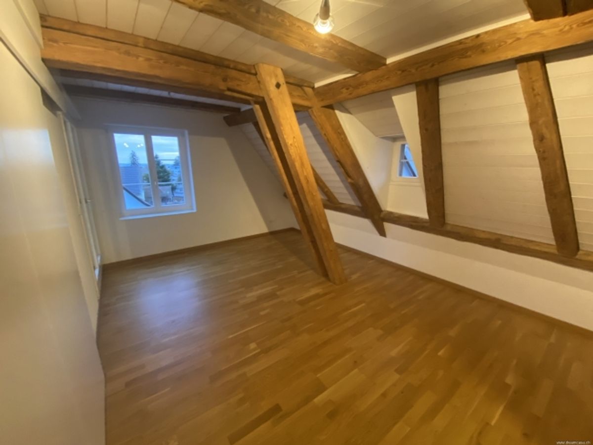 Charmantes Wohnen mit eigenem Balkon in der Altstadt Nähe Schiffsanlegestelle - 2