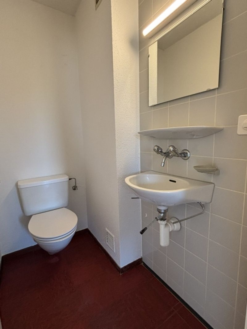 Grosszügige 4.5-Zimmer-Wohnung mit Balkon und Bergblick in Thun - 9