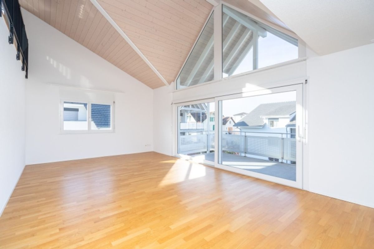 Moderne 3.5- Zimmerwohnung (mit Lift) - 4