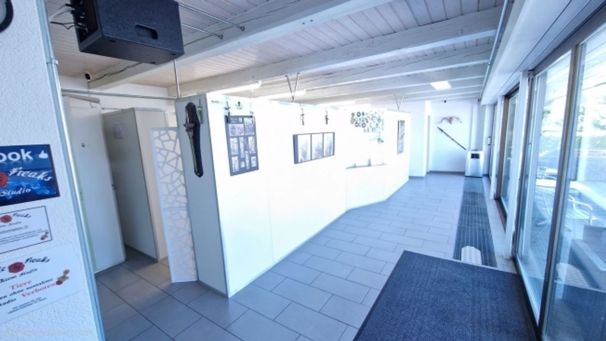 Gewerberäumlichkeiten à 256 m² im EG - 4