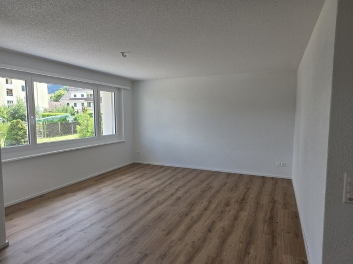 Erstvermietung nach Totalsanierung – Modernes Wohnen mit Stil - 3