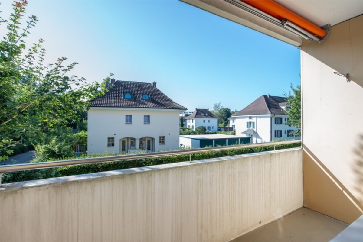 Zentrale 2.5-Zimmer-Wohnung in Lyss - 2