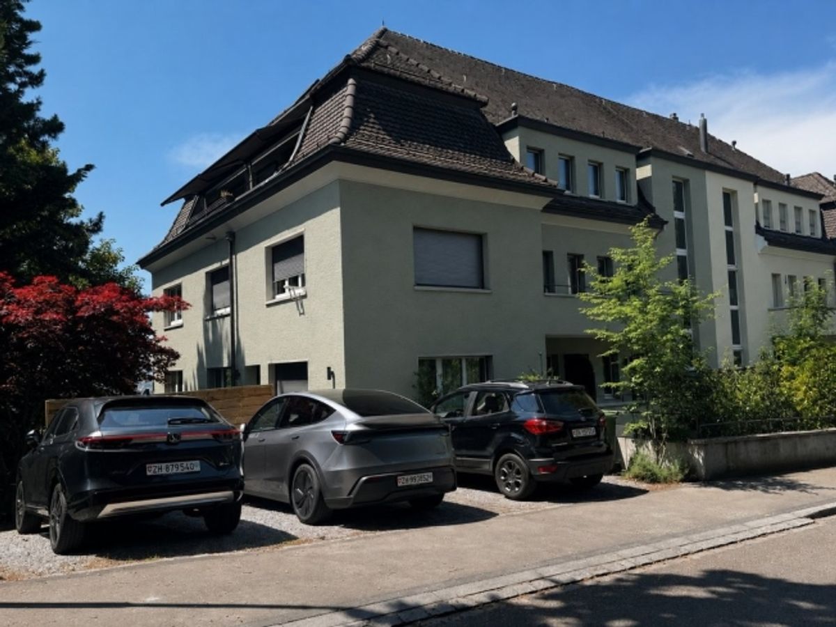 Geräumiger Lagerraum in Zürich Oberstrass - 0