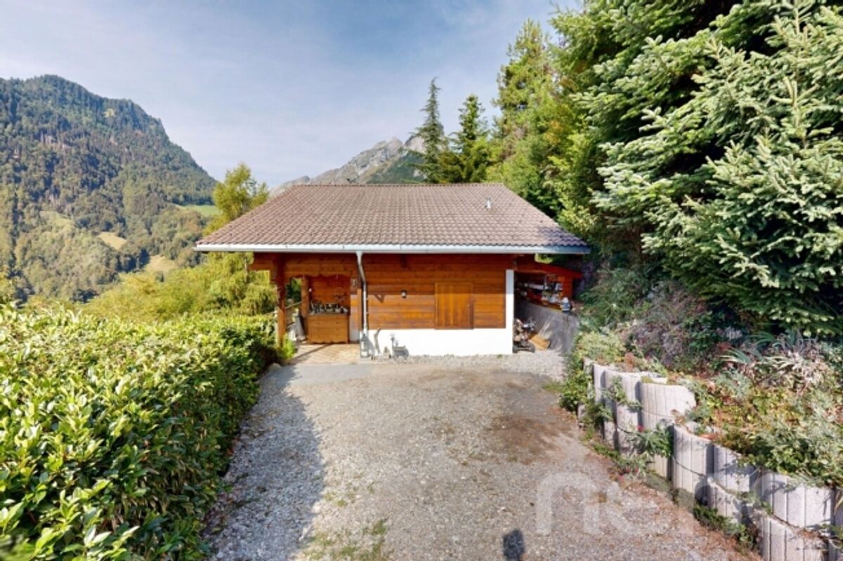 Exklusiv 3-Zimmer-Chalet mit herrlicher Aussicht - 2