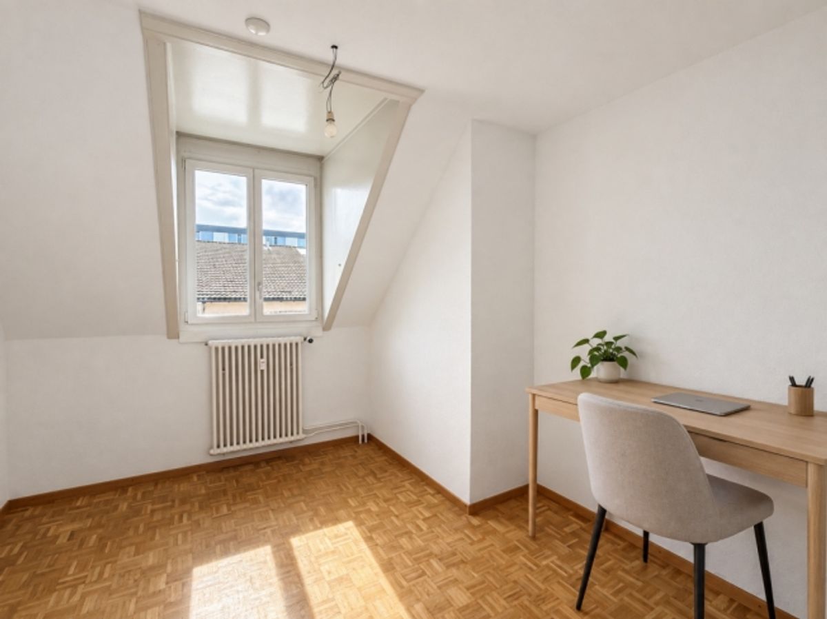 Helle 4-Zimmer Dachwohnung im 3. OG in Zentrumsnähe von St. Gallen - 0