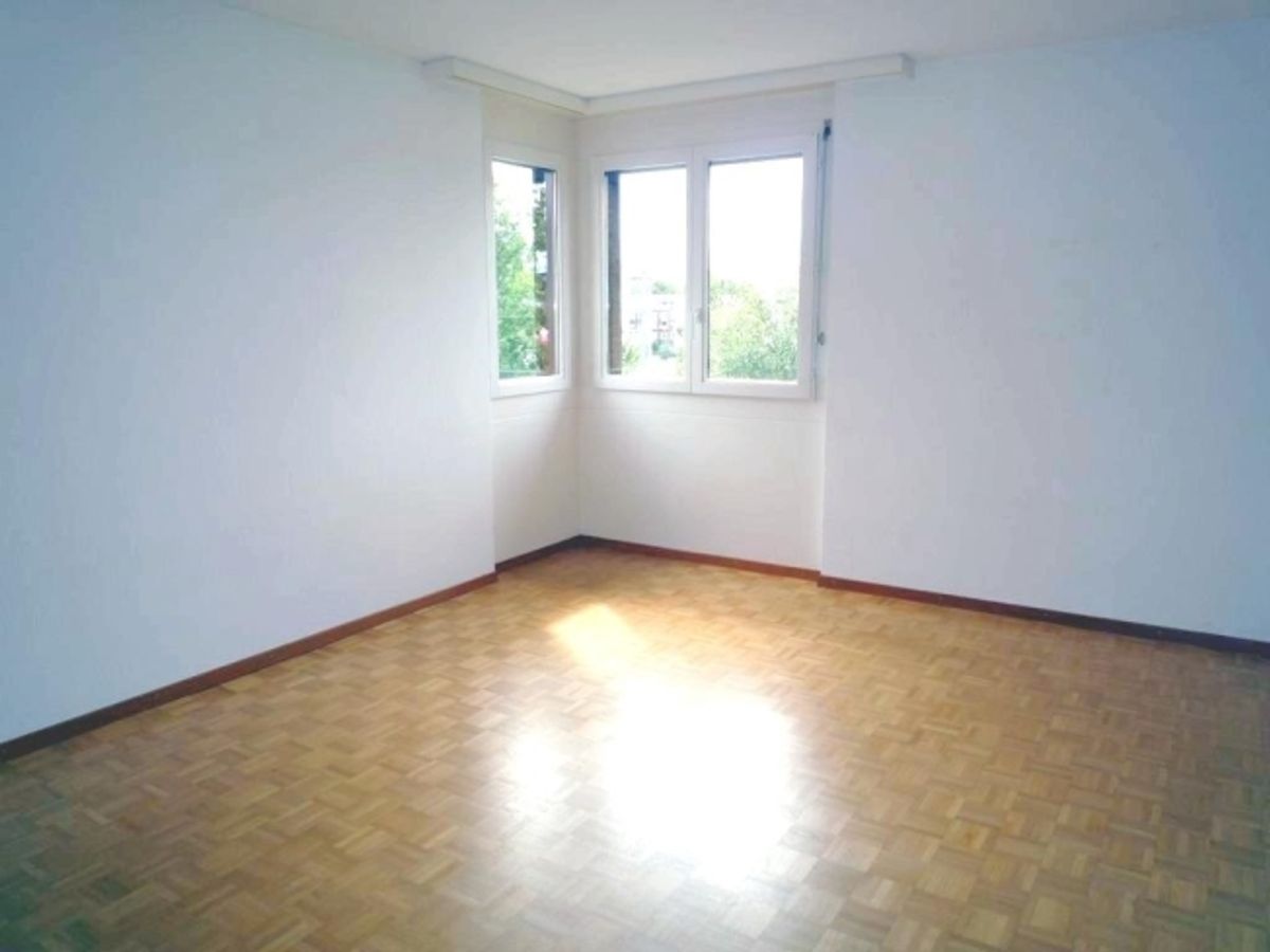 4.5-ZW à 94 m² im 2. OG mit ruhigem Balkon - 6