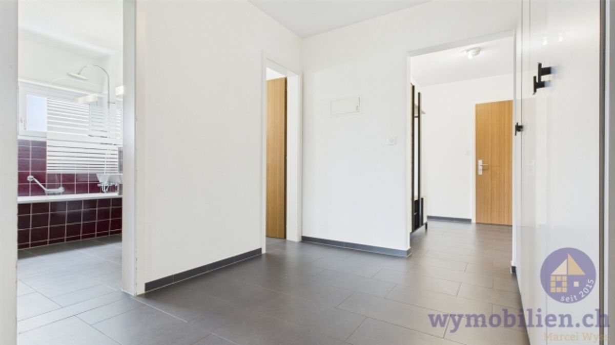 Praktische, helle 4.5-Zimmerwohnung Kernenried - 10