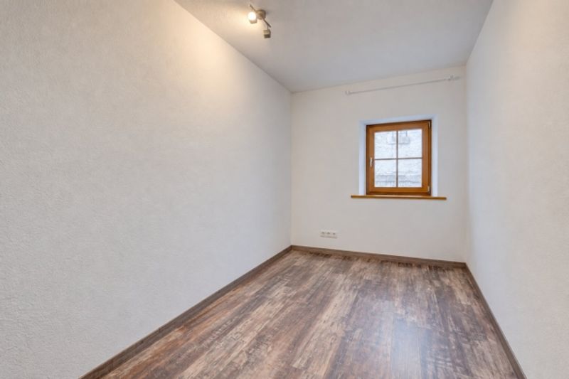 Charmante 4,5-Zimmer-Wohnung im Herzen der Altstadt von Porrentruy - 4