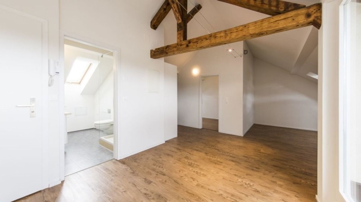 GEMÜTLICHE WOHNUNG AN GUTER LAGE - 1x NETTOMIETZINS GESCHENKT - 2