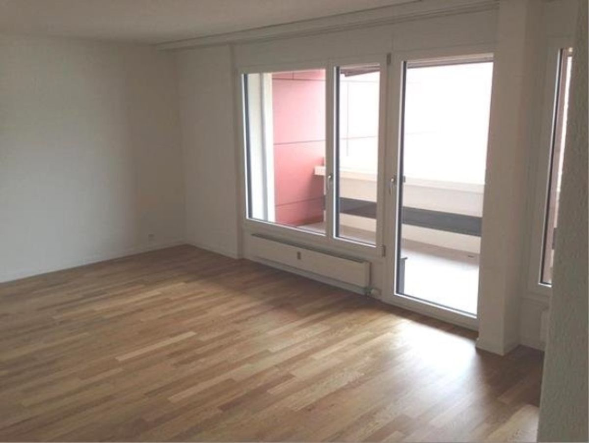Moderne und zentrale 1- Zimmerwohnung - 2