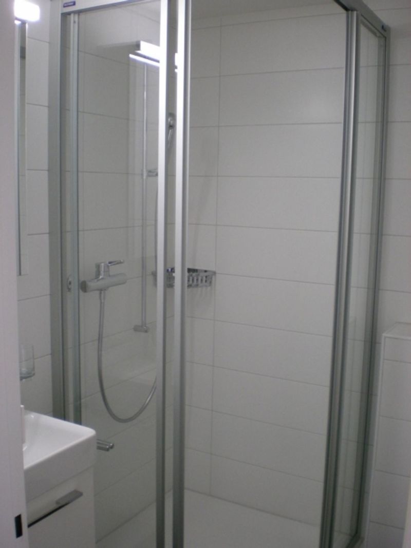 Moderne und zentrale 1- Zimmerwohnung - 4