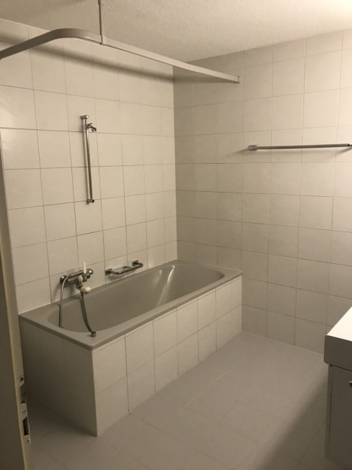 Idyllisch gelegene 3½-Zimmer-Wohnung mit Gartensitzplatz - 5