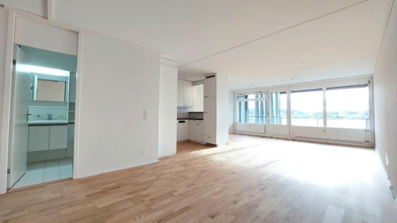 4.5-ZW à 93 m² im 6. OG - 5