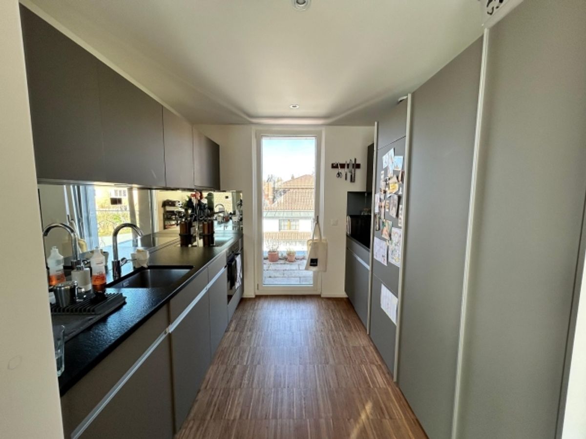 3½ ZIMMER-ATTIKAWOHNUNG IN ZÜRICH - KREIS 10 HÖNGG, MÖBLIERT, TEMPORÄR - 4
