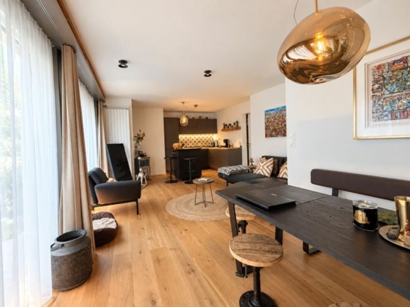 Hochwertige möblierte 2.5-Zimmer-Gartenwohnung an der Beckenhofstrasse in Zürich - 1