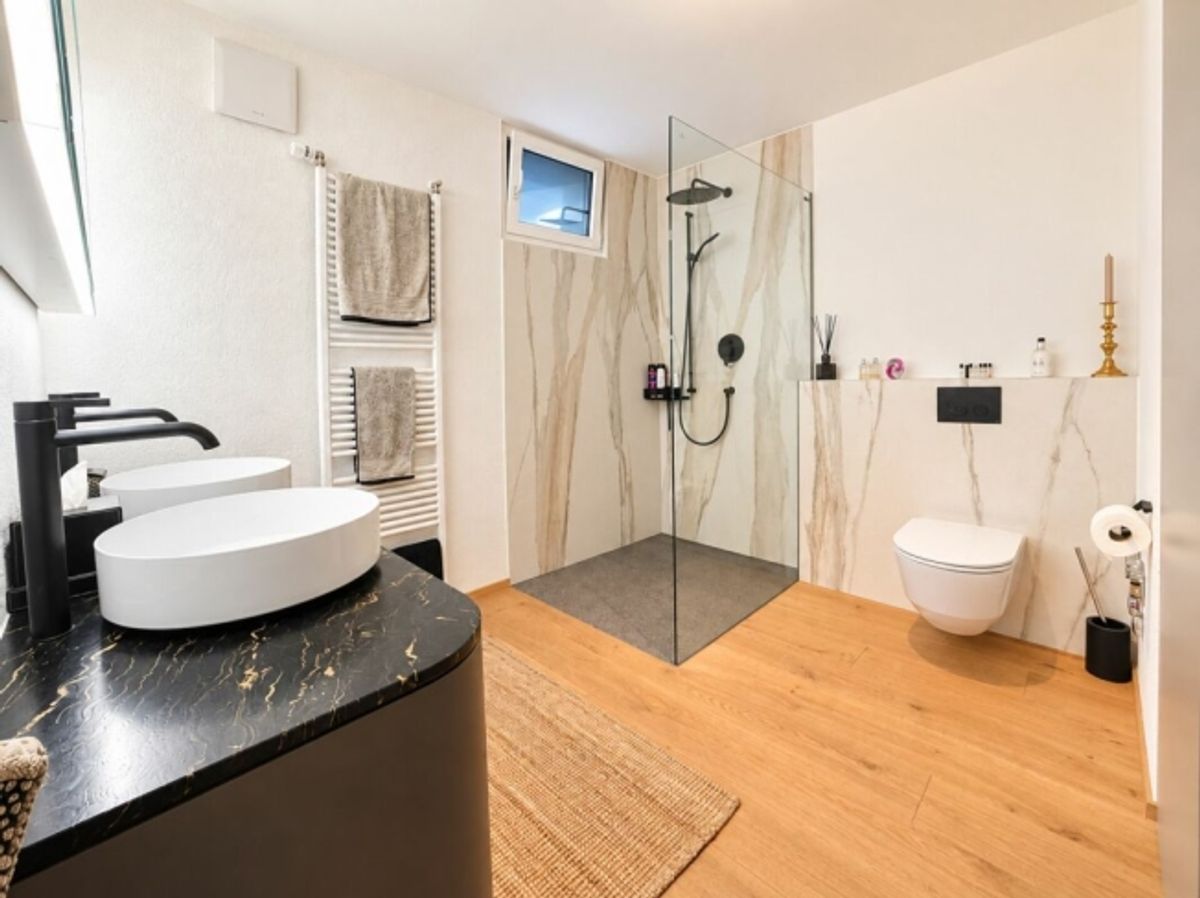 Hochwertige möblierte 2.5-Zimmer-Gartenwohnung an der Beckenhofstrasse in Zürich - 6